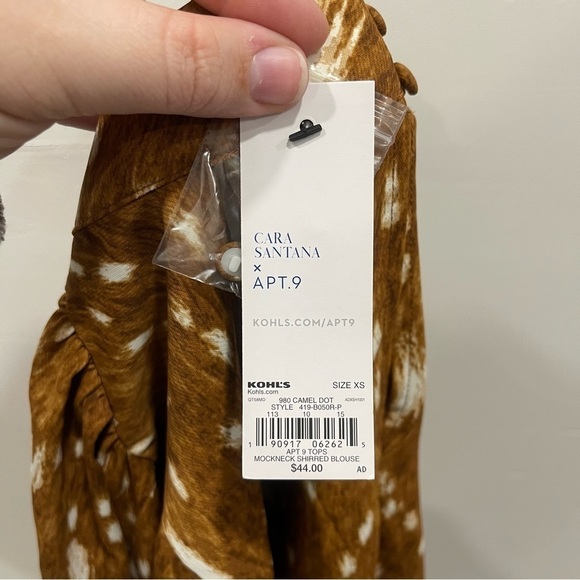 Cara Santana + Apt. 9 Mock Neck Shirred Blouse Size XS in Camel Dot - Picture 9 of 10